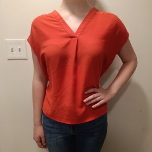 Women's Banana Republic V-Neck Short Sleeve Blouse in Cayenne